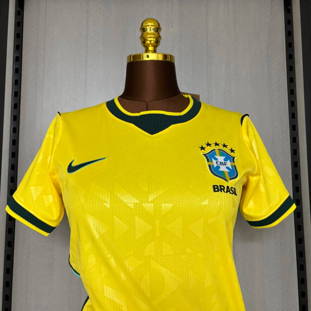 Camisa Seleção Brasileira Amarela 2026 Modelo Feminina